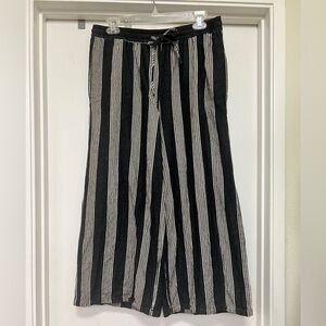 Tribal Jeans Women Margie Pull on Wide Leg Crop Pants Elastic Waist Black Sz M